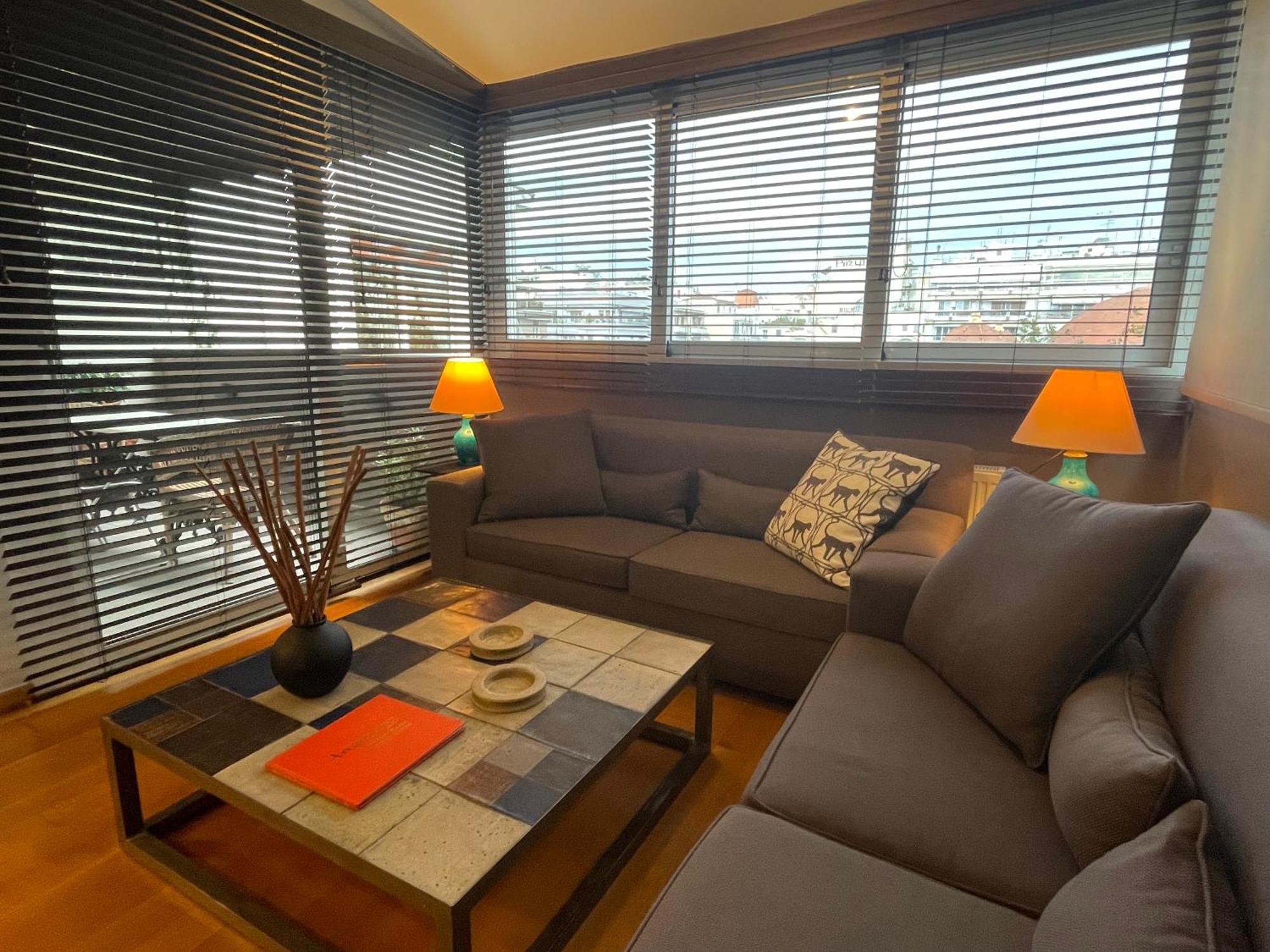 Downtown Stylish Flat Apartment Солун Екстериор снимка