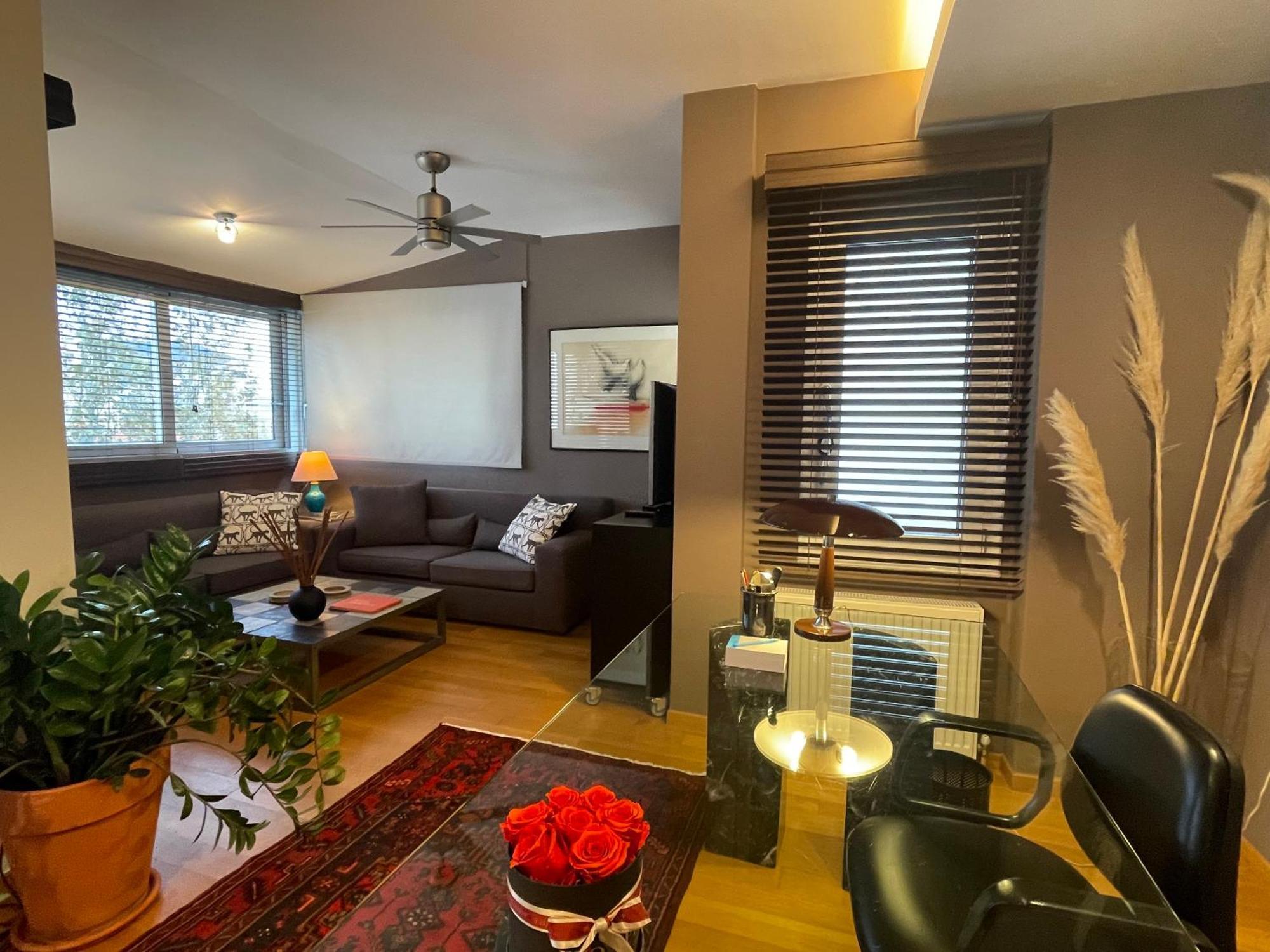 Downtown Stylish Flat Apartment Солун Екстериор снимка